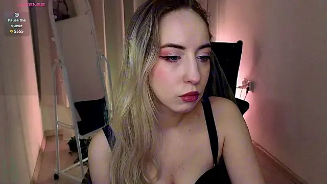 ShadowSparkle online show from 03-21-26, 02:02