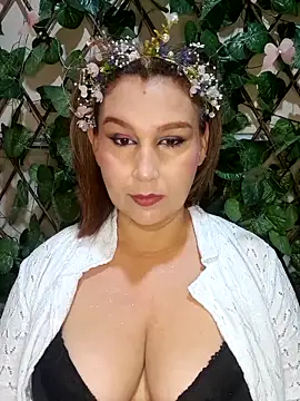 Maddy Hot online show from 04-20-26, 09:12