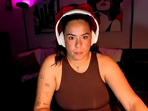 HannaJonns online show from 03-28-26, 06:14