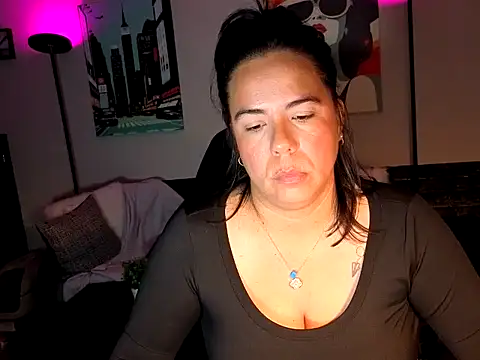 HannaJonns online show from 05-01-26, 12:43