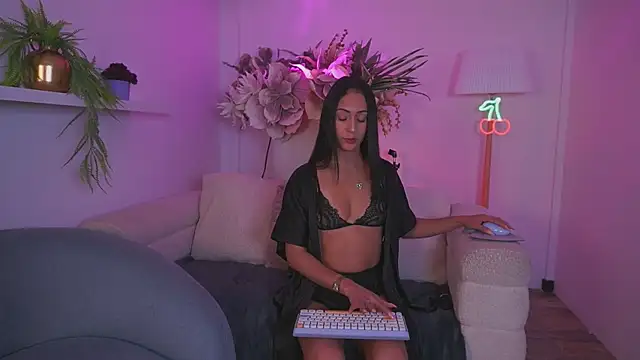 Mia patrick1 online show from 03-28-26, 11:22