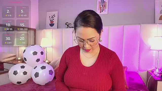 AlanaWesst online show from 06-25-26, 06:24