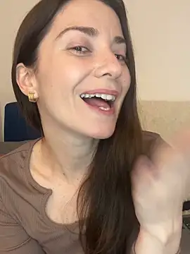 natashakinski online show from 04-17-26, 10:23