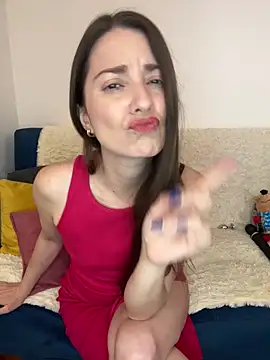 natashakinski online show from 04-13-26, 07:40