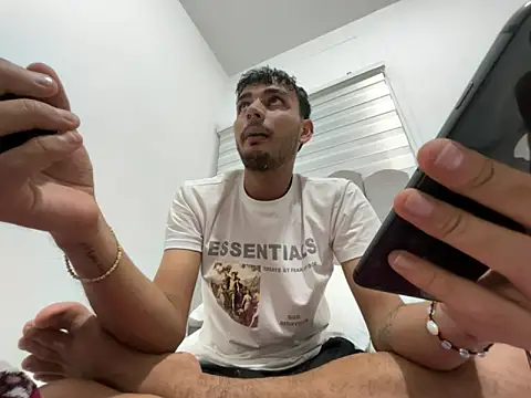 Snapshot of Velvet_man chatting on 03-25-26, 09:57 Velvet man online show from 03-25-26, 09:57