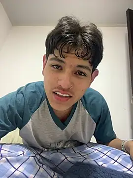juanma759 online show from 04-22-26, 04:30