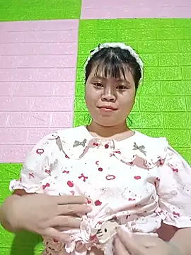 Dumi 009 online show from 05-18-26, 04:23