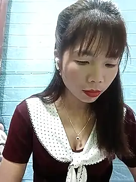 AmyLinee01 online show from 07-16-26, 08:17