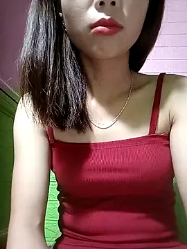 AmyLinee01 online show from 04-18-26, 03:36