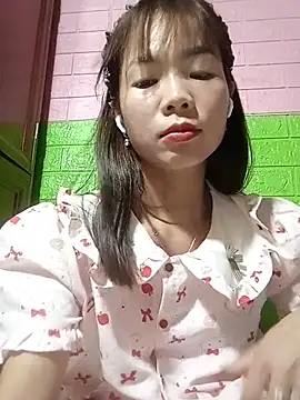 AmyLinee01 online show from 05-30-26, 05:29