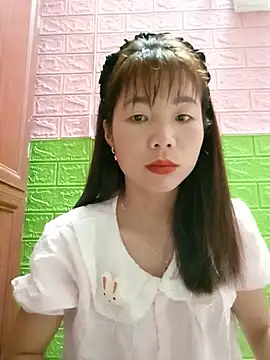 AmyLinee01 online show from 06-30-26, 11:43