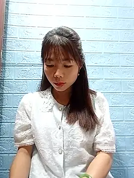 AmyLinee01 online show from 08-02-26, 11:41