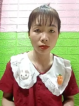 AmyLinee01 online show from 06-25-26, 12:10