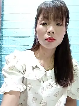 AmyLinee01 online show from 08-03-26, 03:07