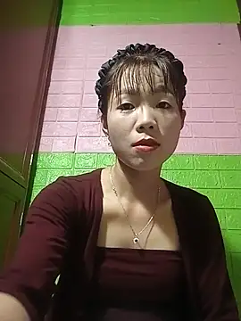 AmyLinee01 online show from 05-22-26, 05:27