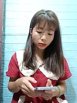 AmyLinee01 online show from 07-20-26, 11:56