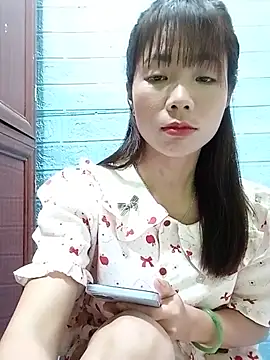 AmyLinee01 online show from 08-06-26, 11:55