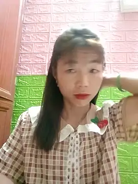 AmyLinee01 online show from 06-19-26, 08:09