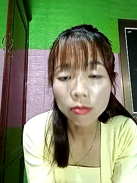AmyLinee01 online show from 04-02-26, 02:24
