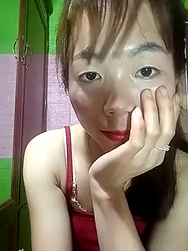 AmyLinee01 online show from 04-03-26, 05:03