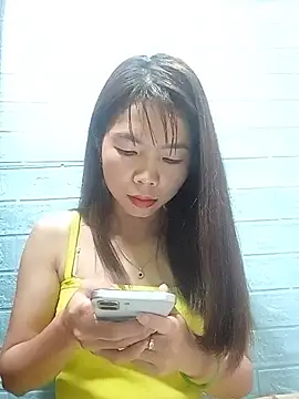 AmyLinee01 online show from 08-06-26, 11:49