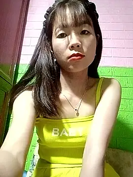 AmyLinee01 online show from 05-24-26, 05:57