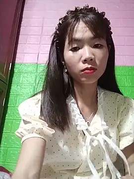 AmyLinee01 online show from 05-27-26, 05:53