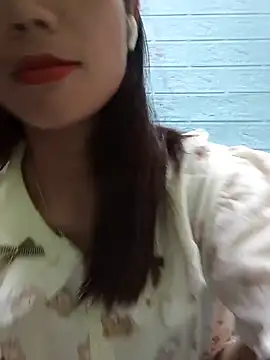 AmyLinee01 online show from 07-24-26, 04:47