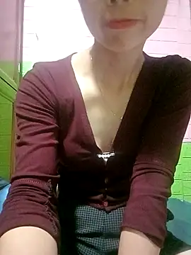 AmyLinee01 online show from 04-07-26, 06:21