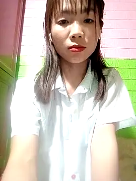 AmyLinee01 online show from 05-09-26, 06:00