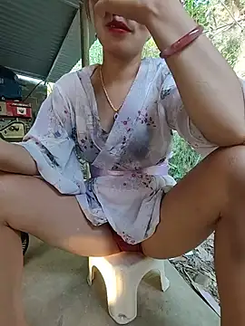 Ruby Lucy online show from 05-26-26, 11:08