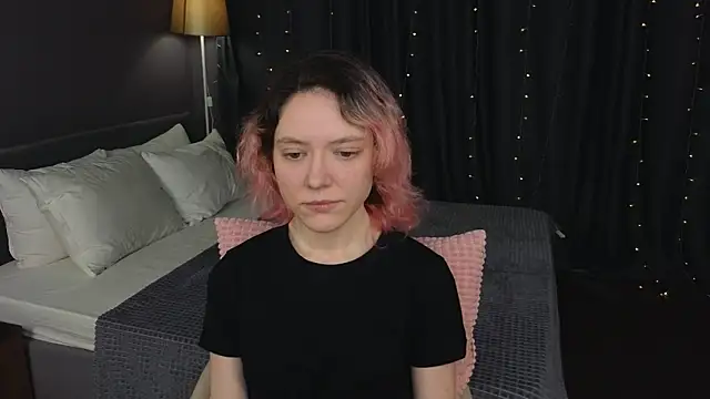 HottoKori online show from 04-18-26, 05:32