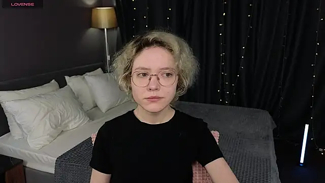 HottoKori online show from 07-18-26, 05:38