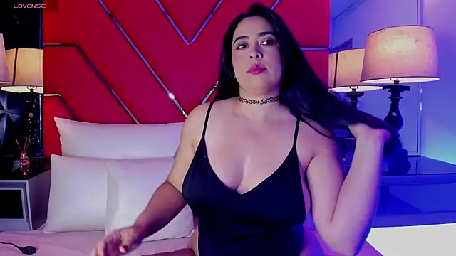 Sofia-Venegas online show from 04-24-26, 12:51