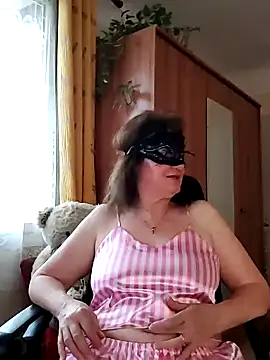 Chrismaturefrench online show from 03-28-26, 04:30