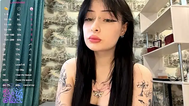 YoursinGoddes online show from 04-23-26, 03:13