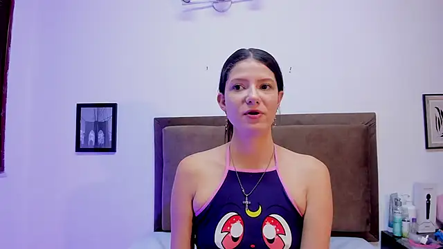 sofy bonnet1 online show from 06-08-26, 12:06