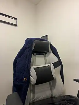 MiaHotboobs online show from 03-31-26, 09:28