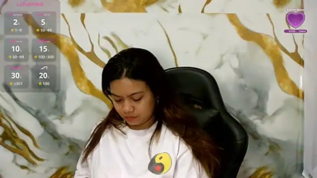Snapshot of deseyy chatting on 07-10-26, 04:18 deseyy online show from 07-10-26, 04:18