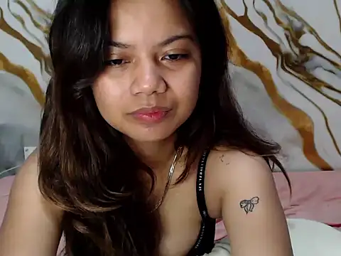 Snapshot of deseyy chatting on 04-12-26, 08:39 deseyy online show from 04-12-26, 08:39