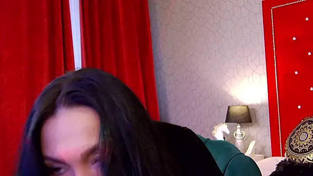 Snapshot of GraceMontclaire chatting on 03-30-26, 10:39 GraceMontclaire online show from 03-30-26, 10:39