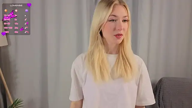 ScarlettRansdell online show from 05-04-26, 06:27