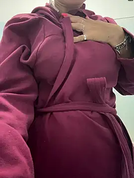 Snapshot of Supremegirlvibes chatting on 06-26-26, 07:52 Supremegirlvibes online show from 06-26-26, 07:52