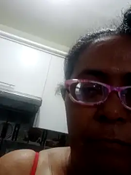 sexymomsn online show from 06-03-26, 12:11