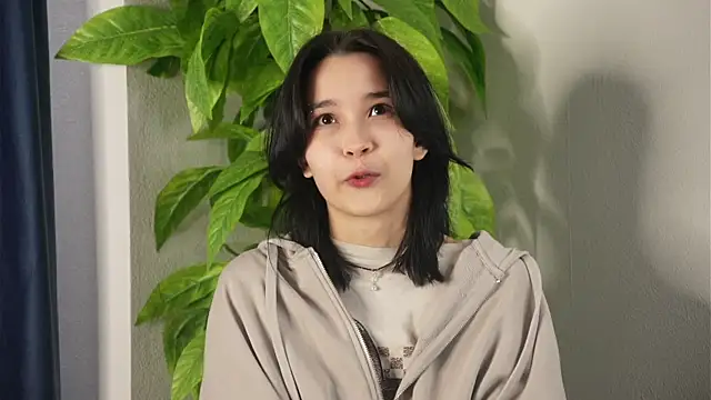 Snapshot of TerresaKlaus chatting on 03-28-26, 04:46 TerresaKlaus online show from 03-28-26, 04:46