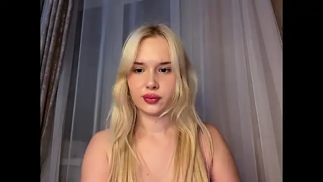 cutie chloee online show from 04-17-26, 04:54
