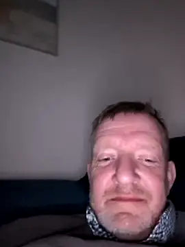 Notiesfuk online show from 04-12-26, 09:18