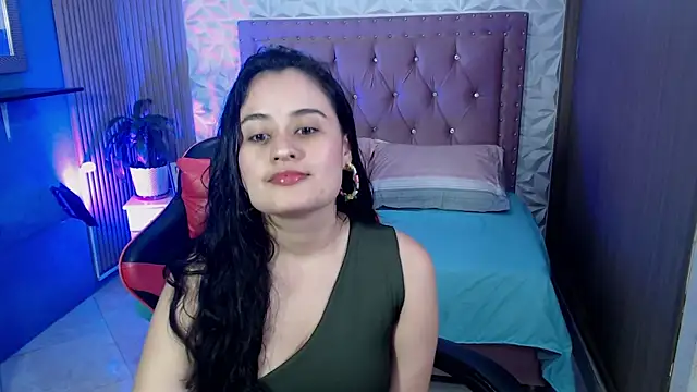 gabriela tm1 online show from 04-18-26, 02:47
