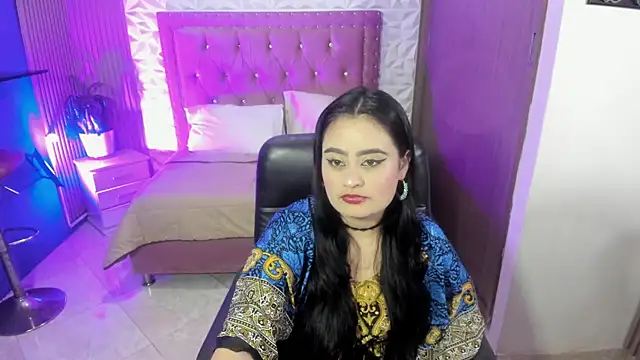 gabriela tm1 online show from 06-15-26, 09:14
