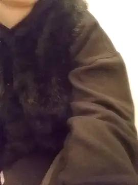 cherrygirl00 online show from 04-01-26, 07:11